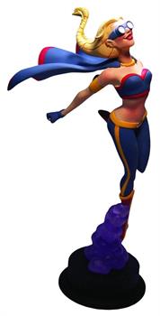 Powers: 14" Retro Girl Statue