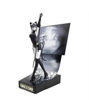 DC Comics Catwoman 10 Inch Ame-Comi Premium Motion Statue - Manga Variant