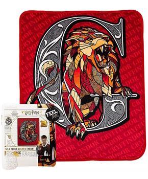 Harry Potter Roar For Gryffindor 40 x 50 Inch Silk Touch Sherpa Throw Blanket