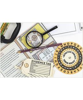 Sherlock Holmes Detective Toolkit