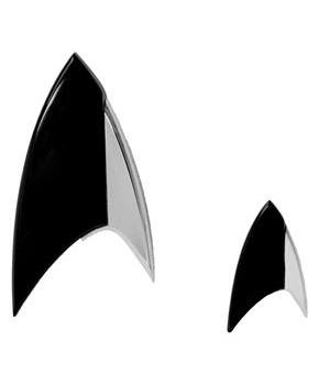 Star Trek Discovery Black Badge & Pin Replica Set