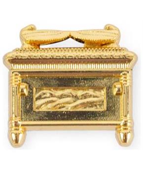 Indiana Jones and The Raiders Of The Lost Ark Covenant Metal Pin