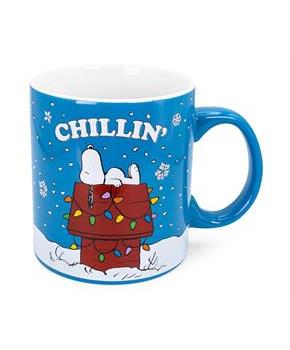 Peanuts Snoopy "Chillin" Ceramic Mug | Holds 20 Ounces