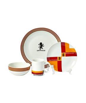 Harry Potter Gryffindor 16-Piece Dining Set | Set Includes Plates, Bowls, & Mugs