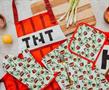 Minecraft Red TNT Kitchen Set | Apron, Oven Mitt, Dish Towels, Pot Holder