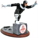 Marvel Premier Collection Bullseye 9 Inch Resin Statue